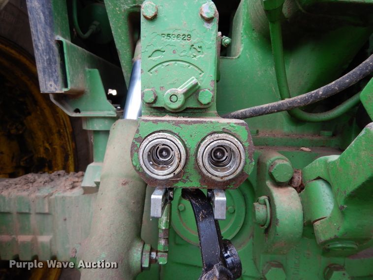 image for item DH2299 1982 John Deere 4840 tractor