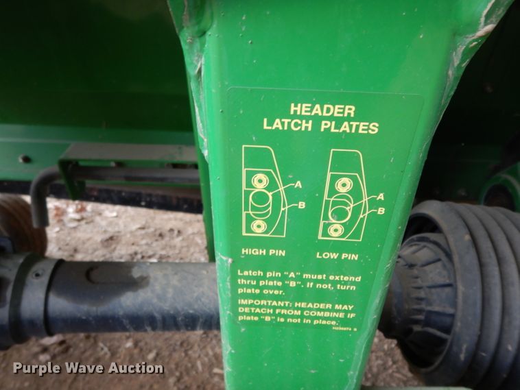 image for item DH2300 2010 John Deere 625D draper head