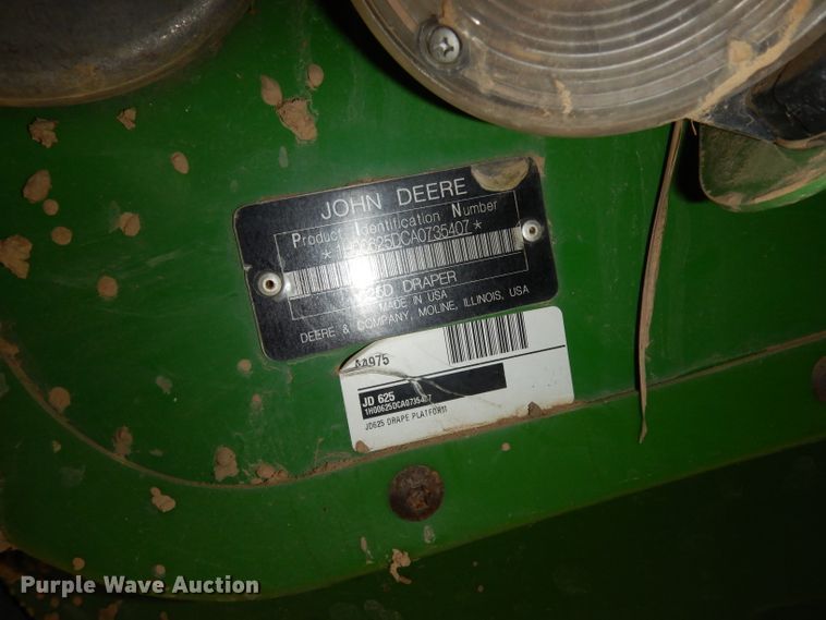 image for item DH2300 2010 John Deere 625D draper head