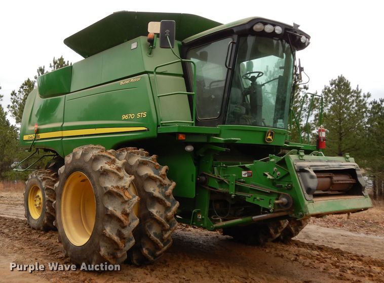 image for item DH2301 2010 John Deere 9670 STS combine