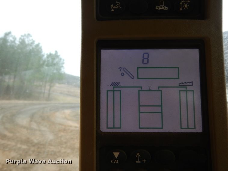 image for item DH2301 2010 John Deere 9670 STS combine