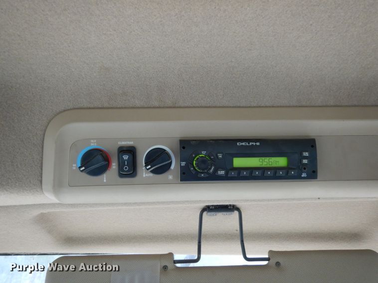 image for item DH2301 2010 John Deere 9670 STS combine