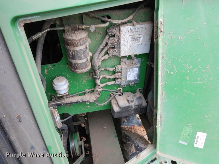 image for item DH2301 2010 John Deere 9670 STS combine