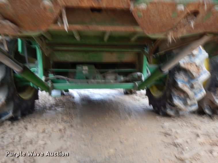 image for item DH2301 2010 John Deere 9670 STS combine