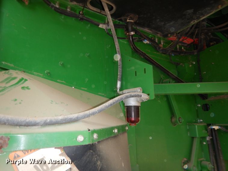 image for item DH2301 2010 John Deere 9670 STS combine
