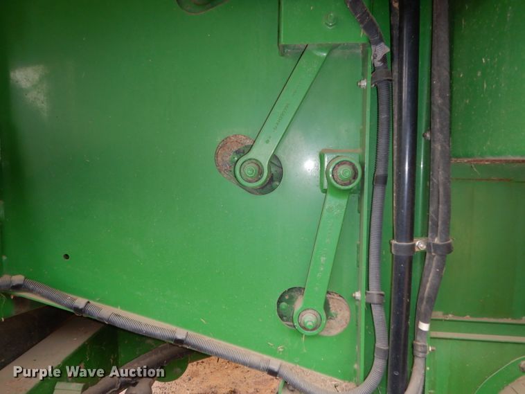 image for item DH2301 2010 John Deere 9670 STS combine