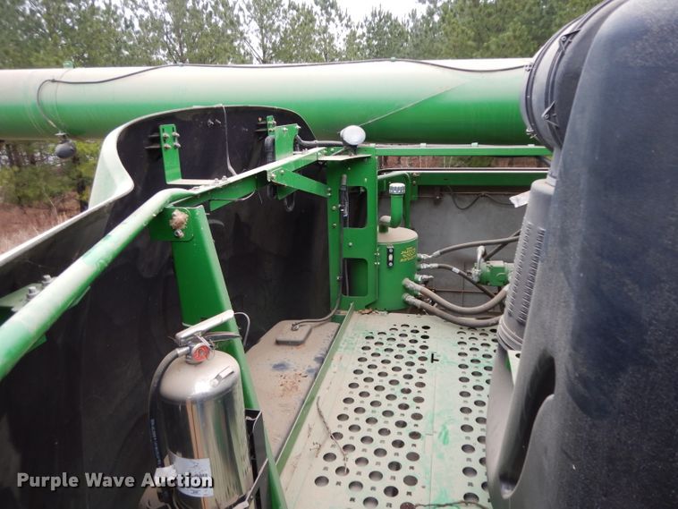 image for item DH2301 2010 John Deere 9670 STS combine