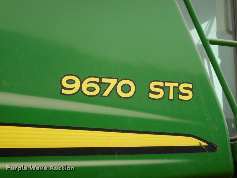 image for item DH2301 2010 John Deere 9670 STS combine