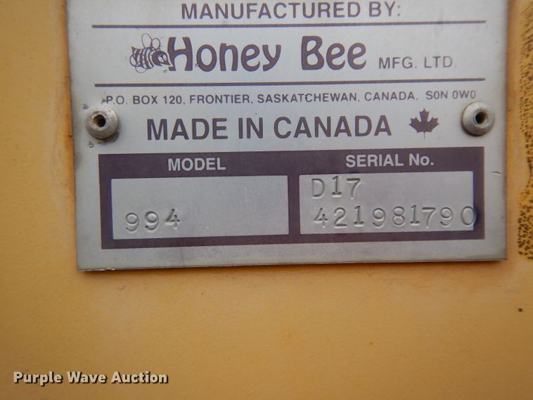image for item DH2302 New Holland Honey Bee 994 draper head