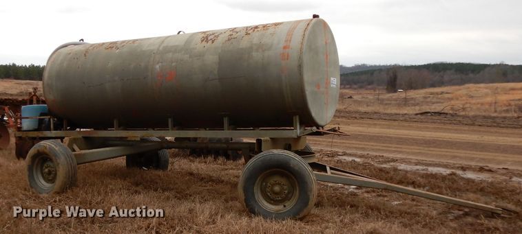 image for item DH2305 Fuel tank trailer