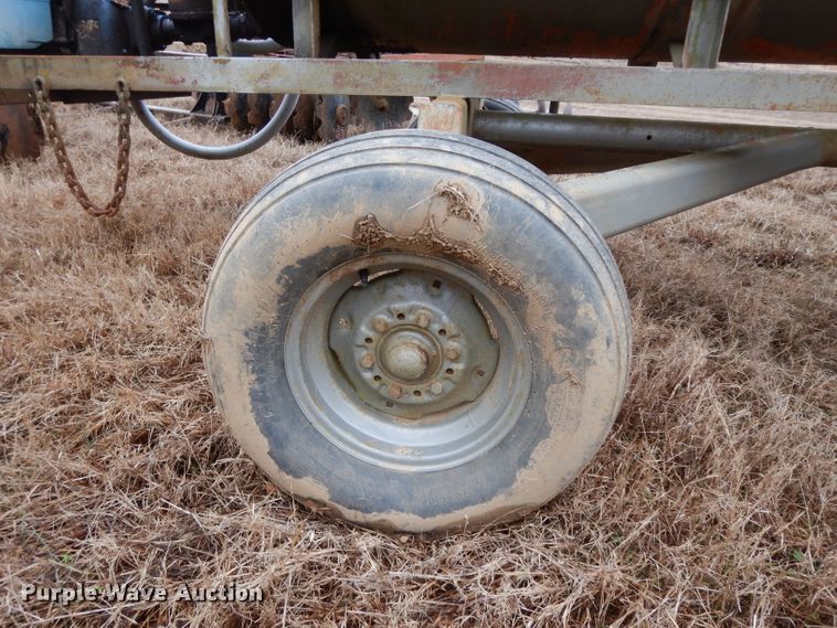 image for item DH2305 Fuel tank trailer