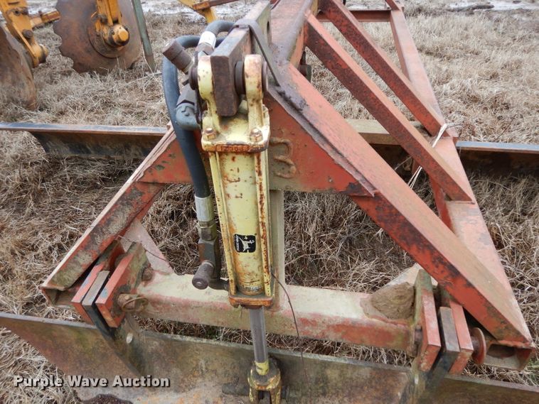 image for item DH2308 Gate-a-Minute levee gate setter