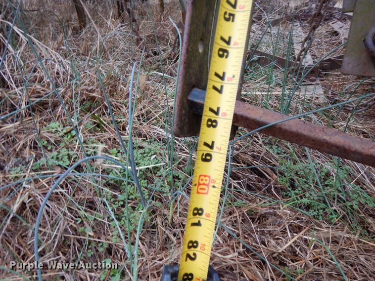 image for item DH2314 John Deere 960 field cultivator