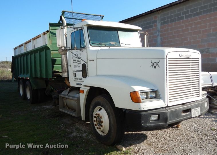 image for item DH2375 1997 Freightliner FLD120 manure spreader truck
