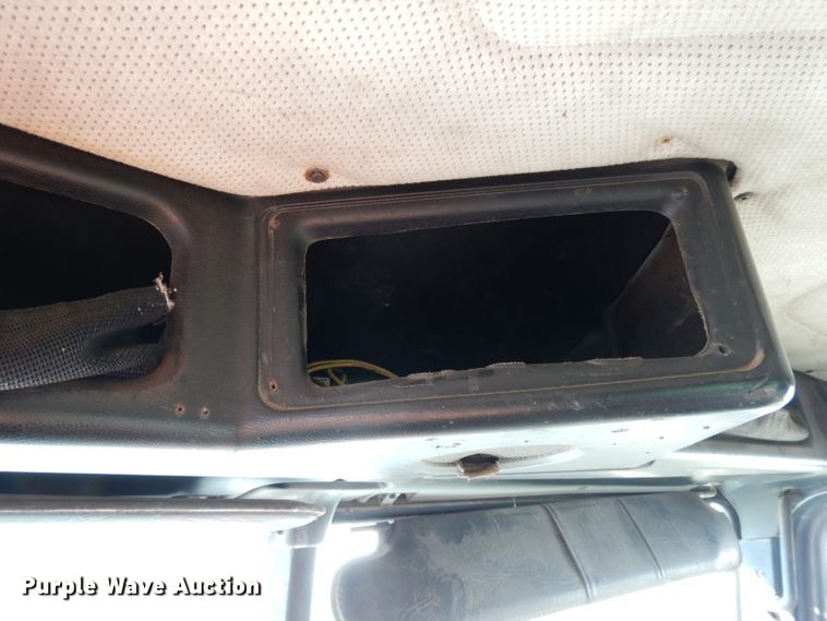 image for item DH2375 1997 Freightliner FLD120 manure spreader truck