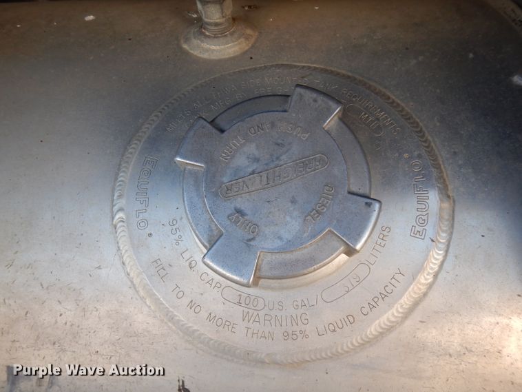 image for item DH2375 1997 Freightliner FLD120 manure spreader truck