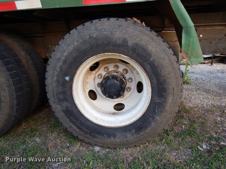 image for item DH2375 1997 Freightliner FLD120 manure spreader truck