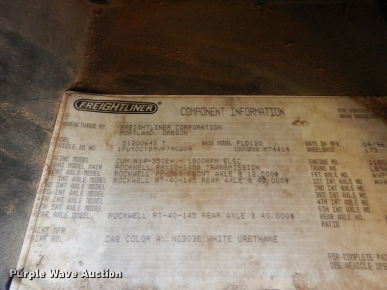 image for item DH2375 1997 Freightliner FLD120 manure spreader truck