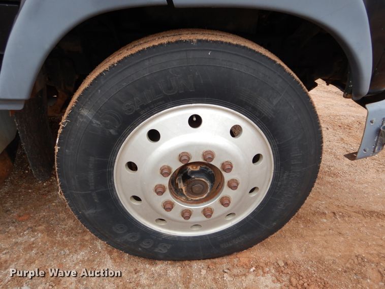 image for item DH3724 1990 Ford L9000 AeroMax semi truck