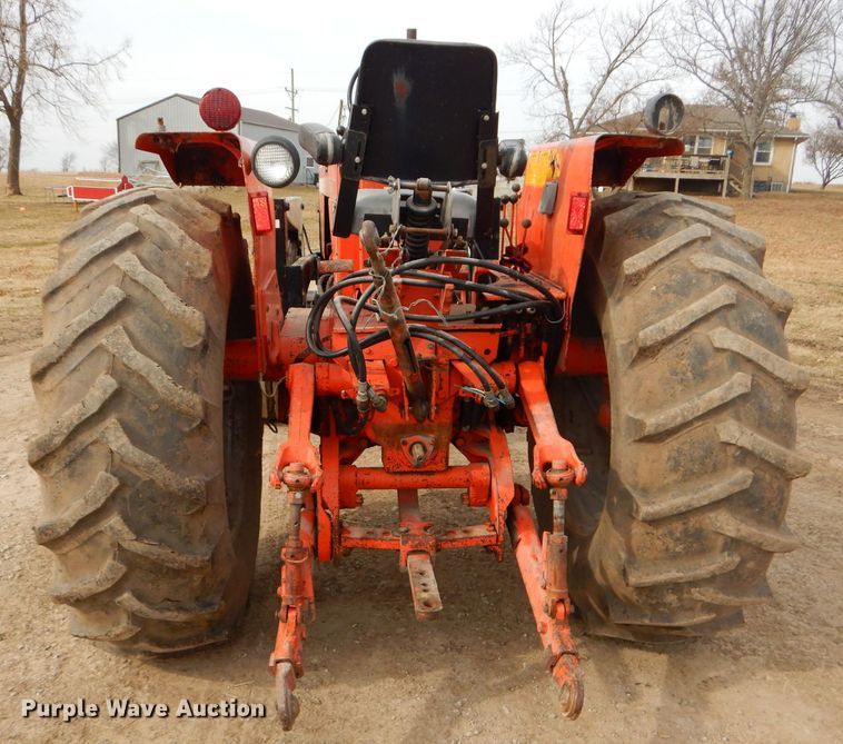 image for item DH4391 Allis Chalmers 185 tractor