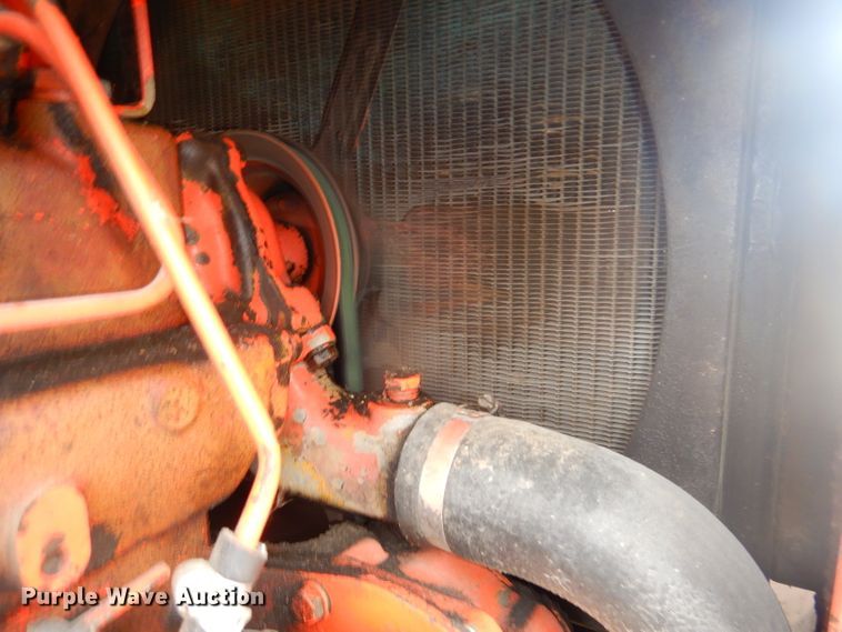 image for item DH4391 Allis Chalmers 185 tractor