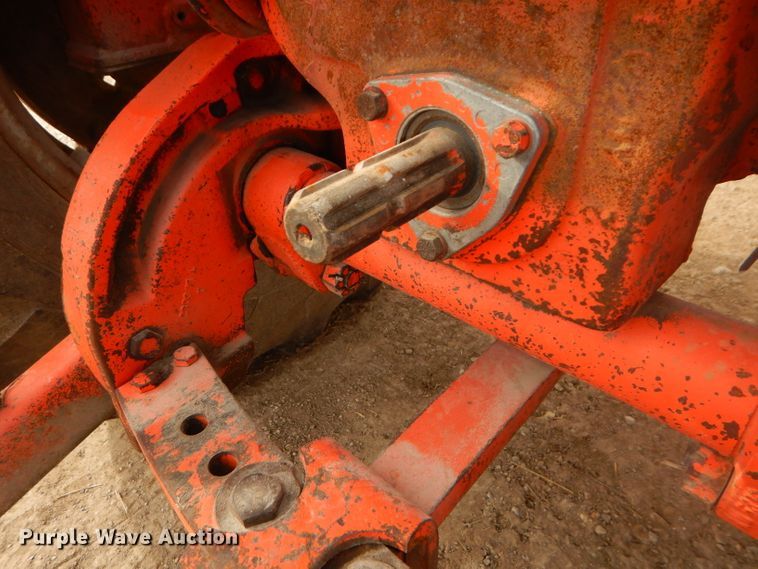 image for item DH4391 Allis Chalmers 185 tractor