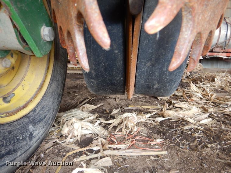 image for item DH4394 John Deere 7200 Max Emerge 2 planter