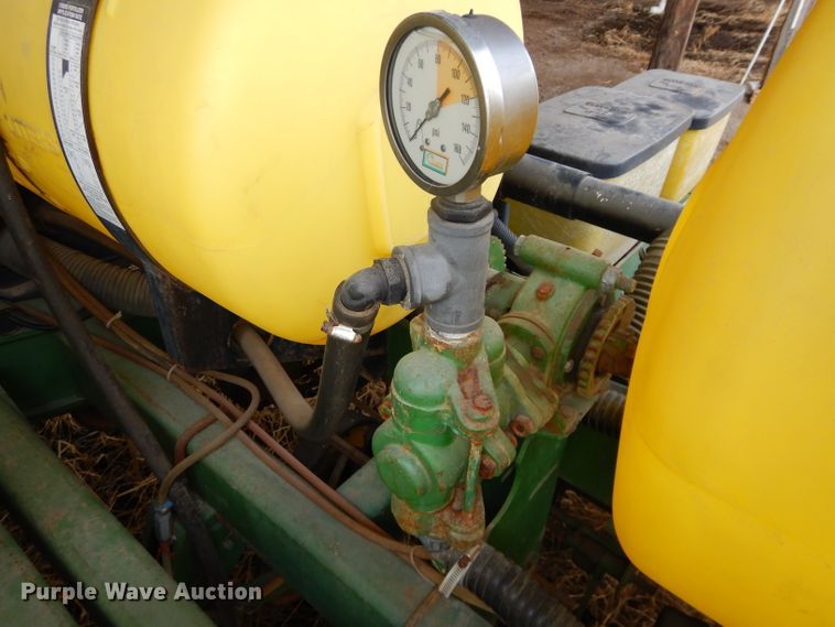 image for item DH4394 John Deere 7200 Max Emerge 2 planter