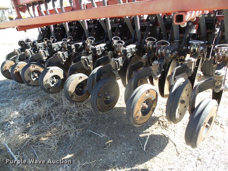 image for item DH4816 Sunflower 9433-30 no-till grain drill