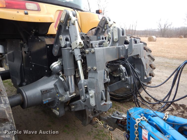 image for item DH6351 2011 Challenger MT765C tractor