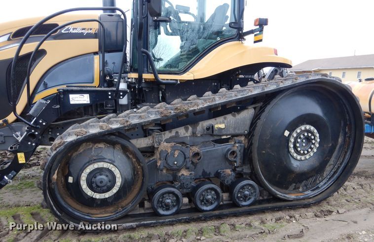 image for item DH6351 2011 Challenger MT765C tractor