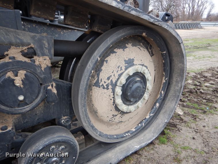 image for item DH6351 2011 Challenger MT765C tractor