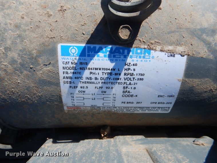 image for item DH6409 Linn livestock squeeze chute