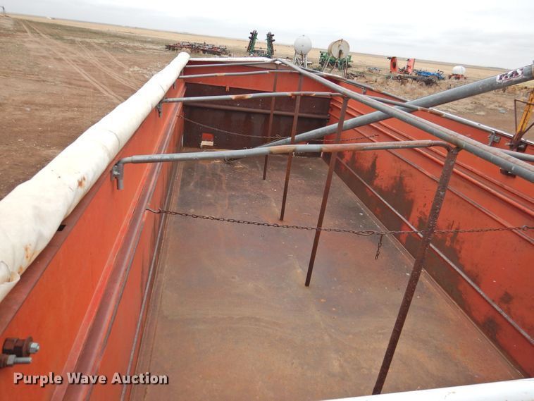 image for item DI0040 1976 Chevrolet C60 grain truck