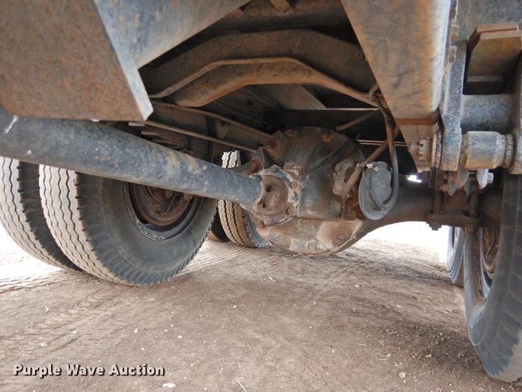 image for item DI0040 1976 Chevrolet C60 grain truck