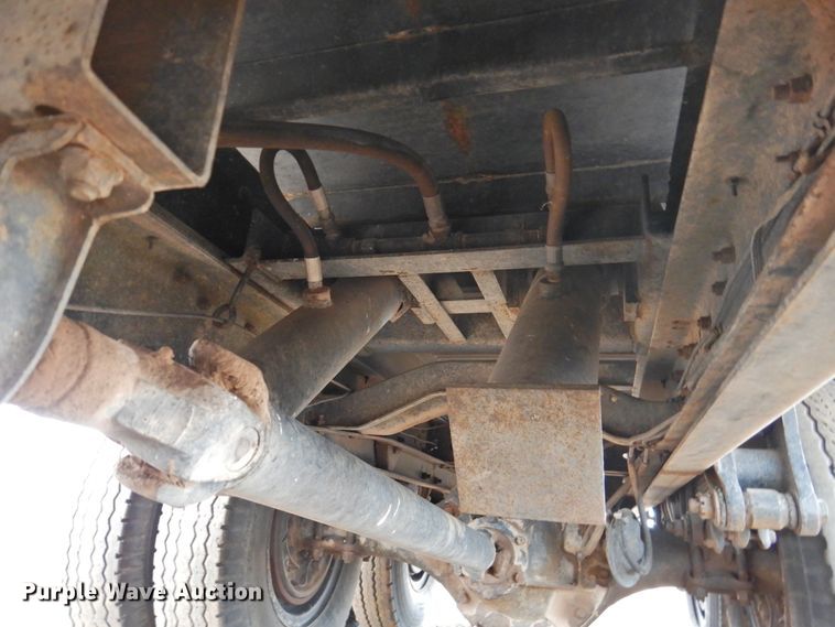 image for item DI0040 1976 Chevrolet C60 grain truck