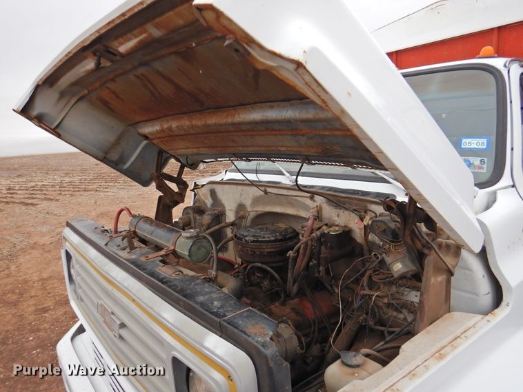 image for item DI0040 1976 Chevrolet C60 grain truck