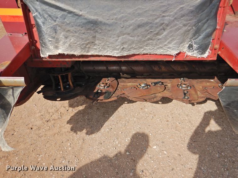 image for item DI0046 2012 MacDon M205 windrower