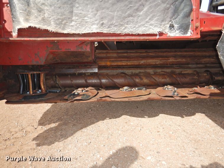 image for item DI0046 2012 MacDon M205 windrower