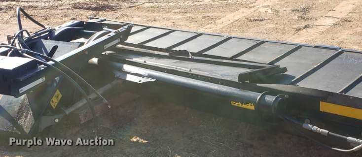 image for item DI0046 2012 MacDon M205 windrower