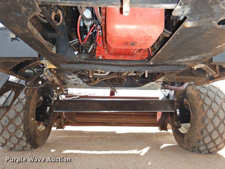 image for item DI0046 2012 MacDon M205 windrower