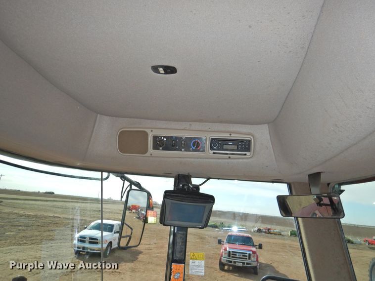 image for item DI0046 2012 MacDon M205 windrower