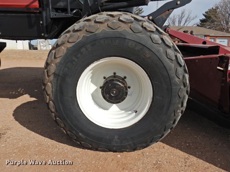 image for item DI0046 2012 MacDon M205 windrower