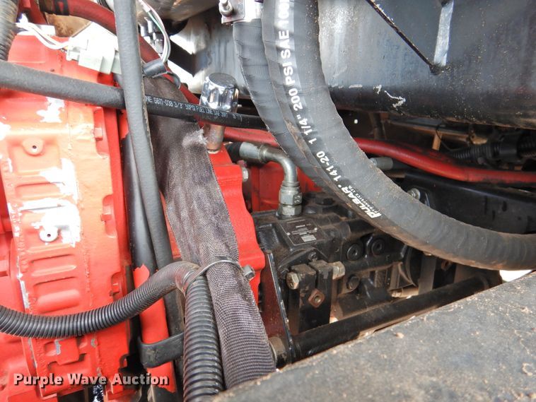 image for item DI0047 2012 MacDon M205 windrower