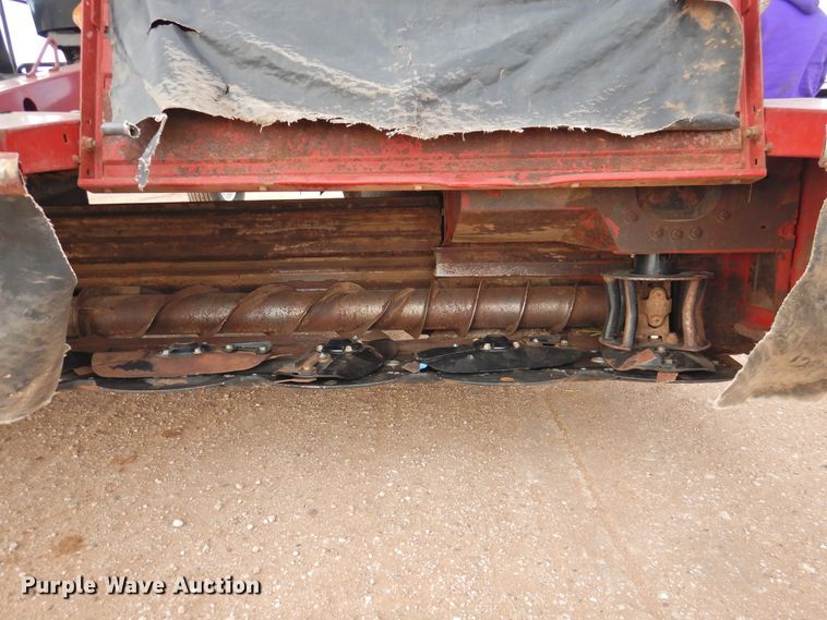 image for item DI0047 2012 MacDon M205 windrower