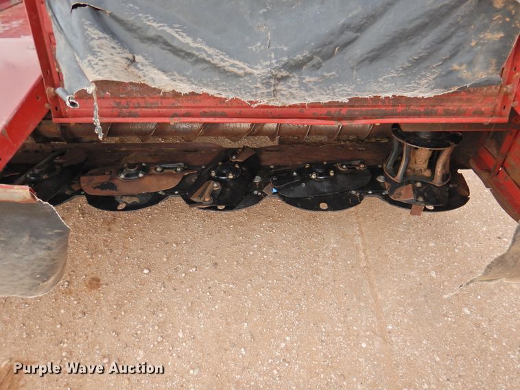 image for item DI0047 2012 MacDon M205 windrower