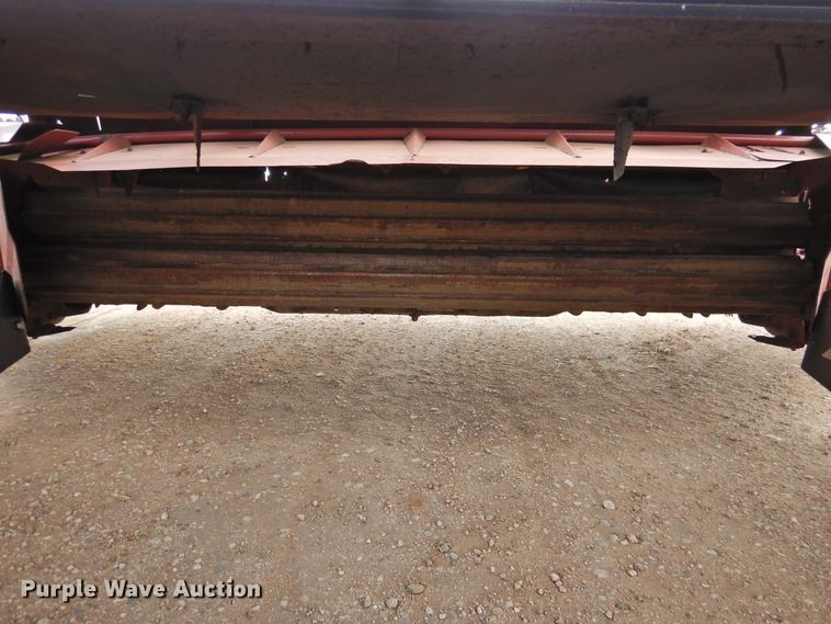 image for item DI0047 2012 MacDon M205 windrower