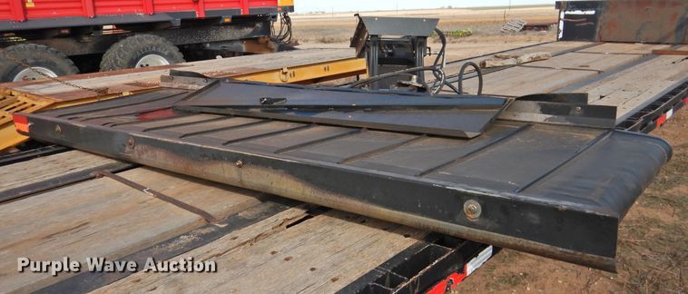 image for item DI0047 2012 MacDon M205 windrower