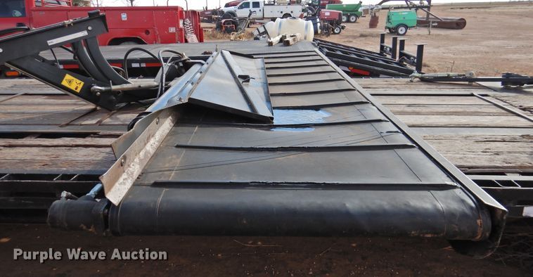 image for item DI0047 2012 MacDon M205 windrower