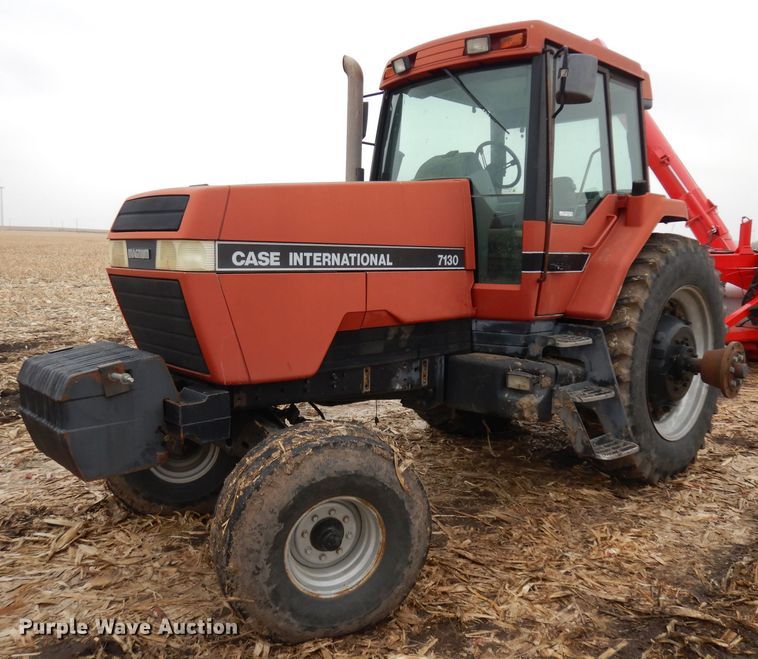 image for item ER9913 1990 Case IH 7130 tractor